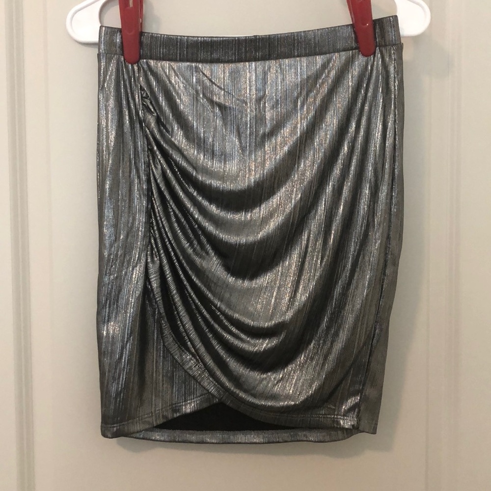 H&M Small metallic silver ruched party skirt